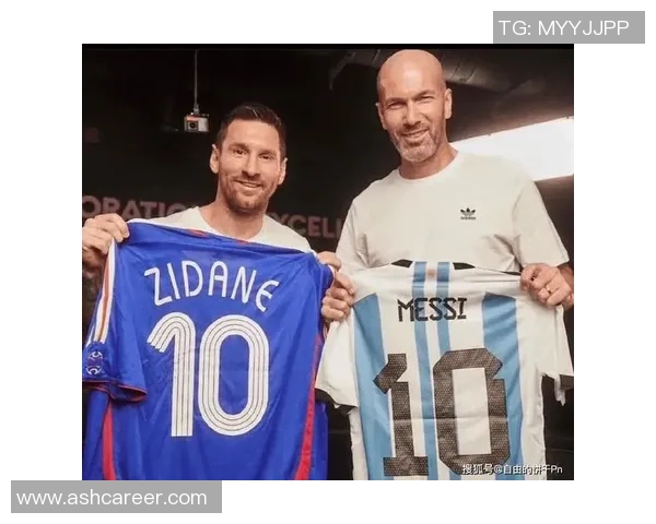 足球明星亲自送上限量版球衣背后故事揭秘揭秘他是谁送的球迷必看