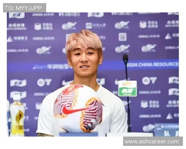 足球球星的独特染发风格盘点 从金发到彩发各具特色彰显个性 足球球星的独特染发风格盘点 从金发到彩发各具特色彰显个性