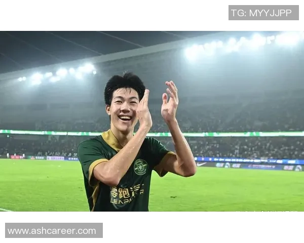 云浮足球球星崭露头角 引领地方足球新风潮 云浮足球球星崭露头角 引领地方足球新风潮